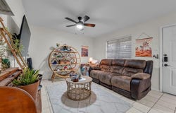 1421 S 12th Street, Waco, TX 76706
