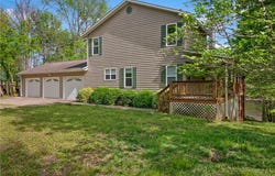 104 Wheatstone Place, Cotter, AR 72626