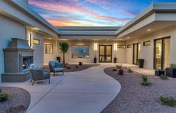 2031 E Cliff Point DR, St George, UT 84790