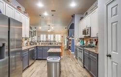 716 Yaupon Court, Burleson, TX 76028
