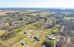 151 E Beaumont Avenue, Cooper, TX 75432