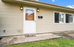 51 TALL PINE LANE, LEVITTOWN, PA 19054