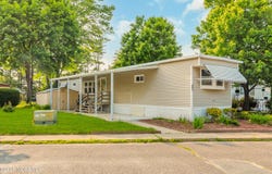23 Southwind Circle, Jackson, NJ 08527