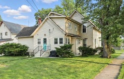 249 W Oak Street, Butler, IN 46721