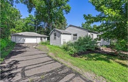 1619 Washington Memorial Drive, Saint Cloud, MN 56301