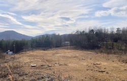 524 Wiggins Rd, Tellico Plains, TN 37385