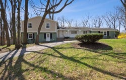 745 HAWTHORNE Drive, Bloomfield Hills, MI 48304