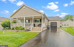 620 EUCALYPTUS WAY, BLUE BELL, PA 19422