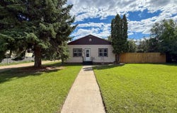 408 S 5th St E, Malta, MT 59538