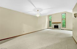 33 Brandon Place, Rocky River, OH 44116