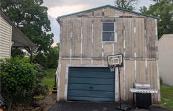8133 State Street, Gasport, NY 14067