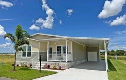 87 Marathon Dr, Sebring, FL 33870