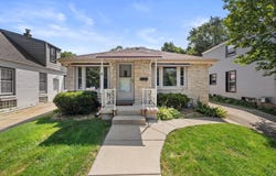 2586 S 78th St, Milwaukee, WI 53219