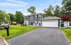 24 Mouse Creek Court, Howell, NJ 07731