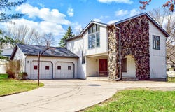 1636 Johnson Street, Ames, IA 50010