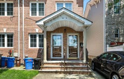 42-19 214th pl, Bayside, NY 11361