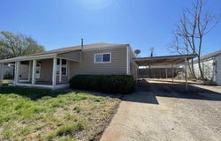 219 Maple St, Alva, OK 73717