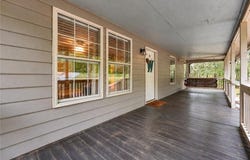 698 Spring Place Road NE, White, GA 30184