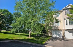 7792 Village Place, Chanhassen, MN 55317