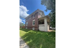 700 S 5th Street, Moberly, MO 65270