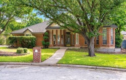 4703 El Brevo Court, Arlington, TX 76017