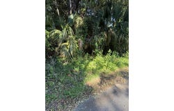 163 13th St, Apalachicola, FL 32320