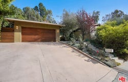 1700 San Ysidro Dr, Beverly Hills, CA 90210