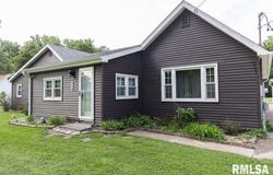 614 E 8TH Street, St David, IL 61563