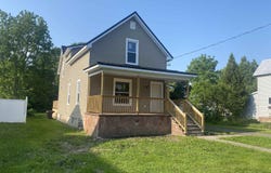 28 Chestnut Street, Potsdam, NY 13676