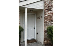 227 Country Bend Drive, Duncanville, TX 75137