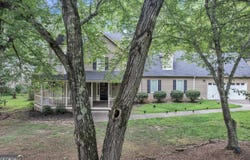 125 Lake Picketts DR, Acworth, GA 30101