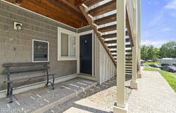 1815 Gardiner Ln, Louisville, KY 40205