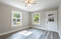 600 E VIRGINIA Avenue, Peoria, IL 61603