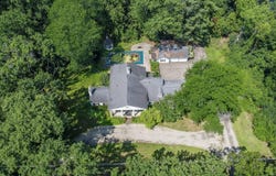 31677 Mountain View Road, Franklin, MI 48025