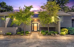 15 Lionshead Ridge Drive, Innsbrook, MO 63390