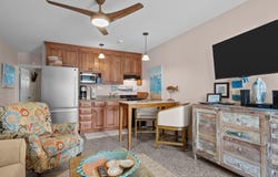 301 Henderson Boulevard, Atlantic Beach, NC 28512