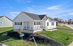1412 HEYTESBURY Road, WALNUTPORT, PA 18088