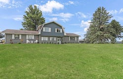 31628 190th Street, Reinbeck, IA 50669