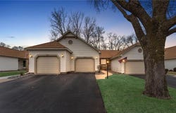 2668 Lake Court Drive, Mounds View, MN 55112