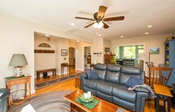 446 MOUNTAIN VIEW DR, STAUNTON, VA 24401