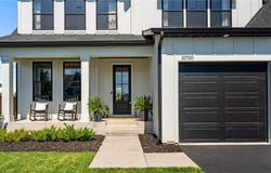 10700 40th Street N, Lake Elmo, MN 55042