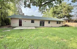 201 W McConauhgy, ROCHELLE, IL 61068