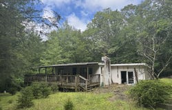 207 N Eastbrook Road, Effort, PA 18330