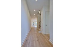 256 Addison Avenue N, Elmhurst, IL 60126