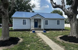 6773 N Old Us Highway 421, Saint Paul, IN 47272