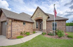 708 Carol Ann Place, Moore, OK 73160
