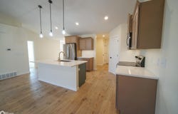 204 E Lillian Avenue, Conrad, IA 50621