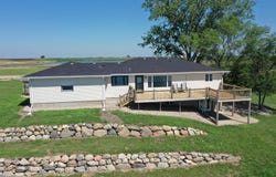 13183 N Sunrise Drive, Mina, SD 57451