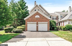 121 COBURN ROAD, PENNINGTON, NJ 08534