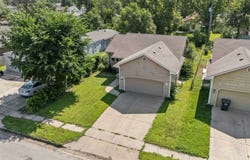 1220 N Piatt Ave, Wichita, KS 67214